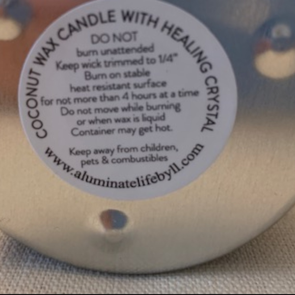 Candle - Picture 3 of 4